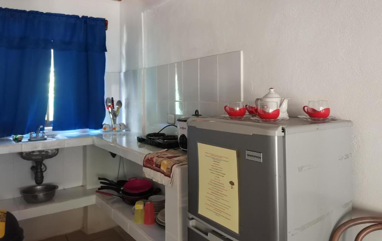 Hostal Cecilia Puerto Viejo de Talamanca Екстер'єр фото