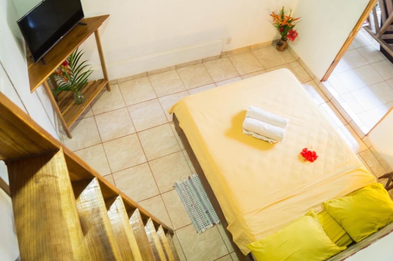 Hostal Cecilia Puerto Viejo de Talamanca Екстер'єр фото